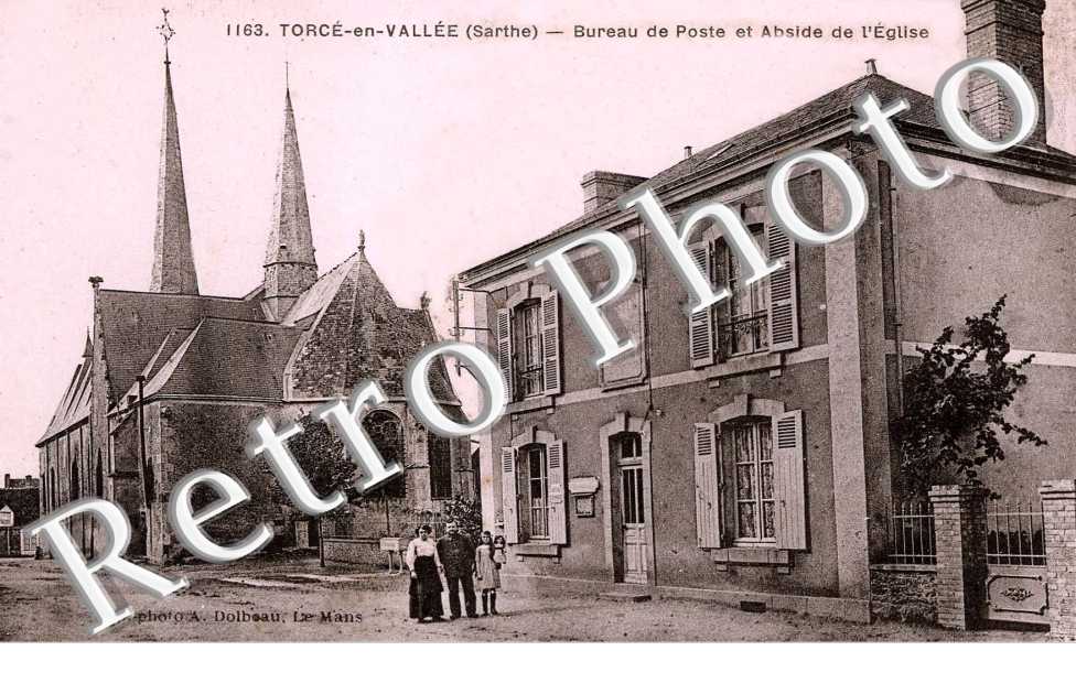 bureau de poste et abside de l'eglise