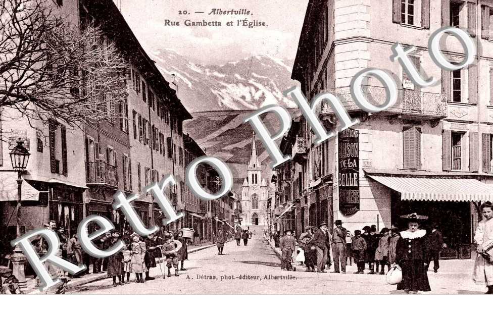 La rue Gambetta et l'eglise