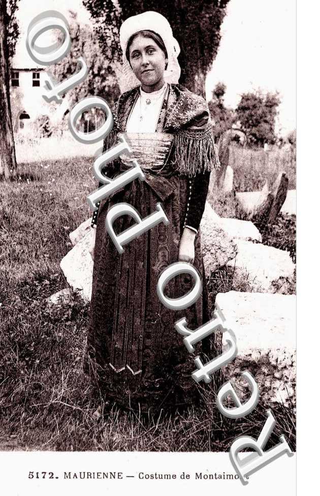 Costume du Village