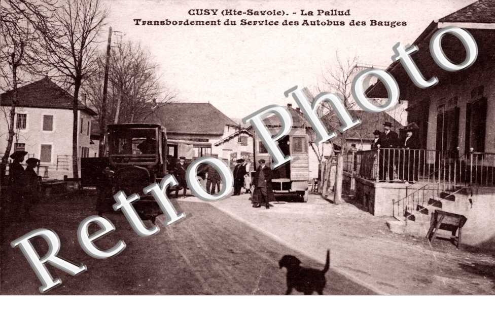 La Pallud - transbordement du service des Autobus des bauges