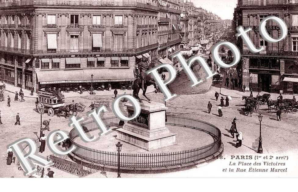 place des victoires et la rue Etienne Marcel