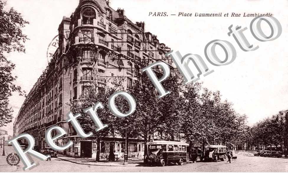 place DAUMESNIL et rue Lamblardie