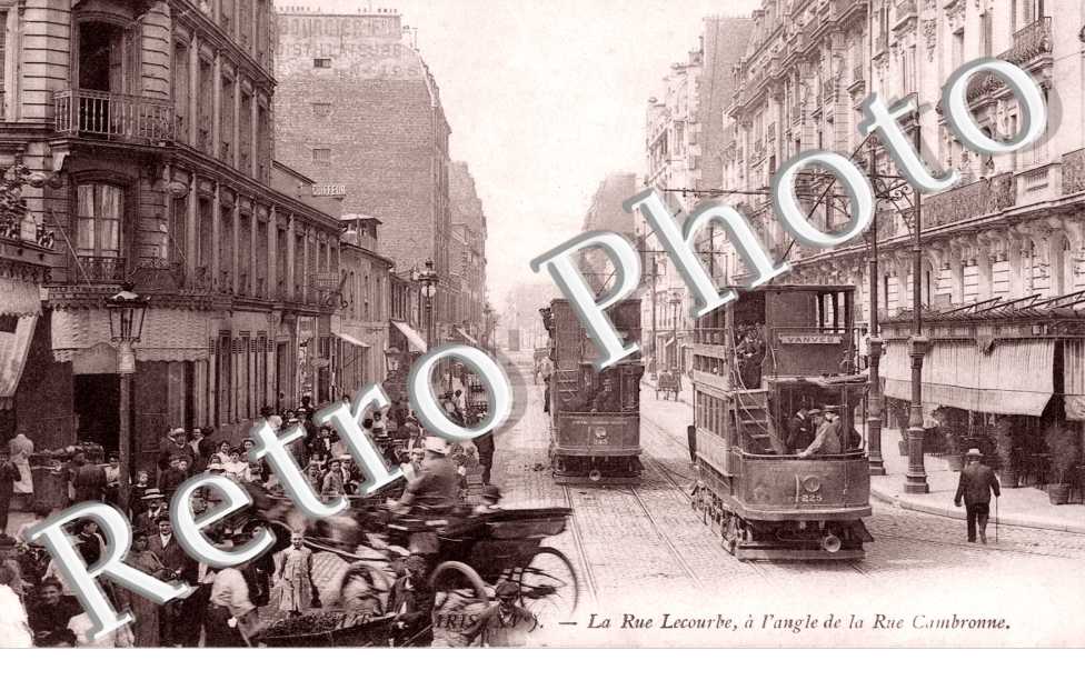 RUE LECOURBE A L'ANGLE RUE CAMBRONNE