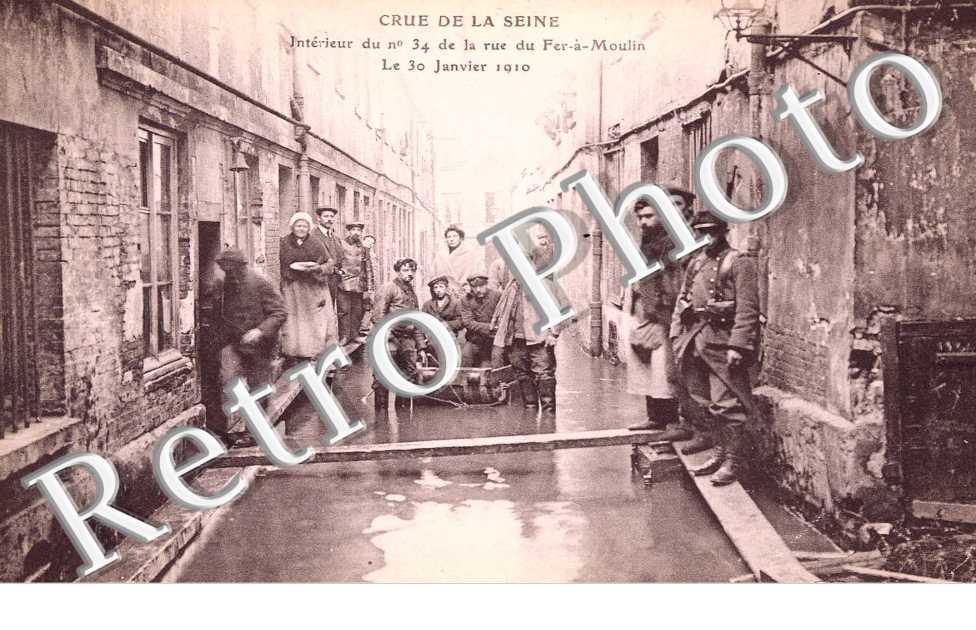 interieur du n34 de la rue du Fer a Moulin le 30 janvoer 1910