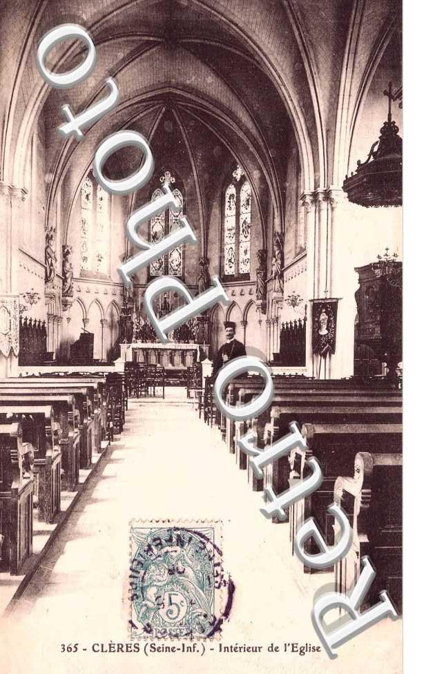 Interieur de l'eglise