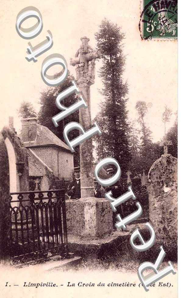 LA CROIX DU CIMETIERE