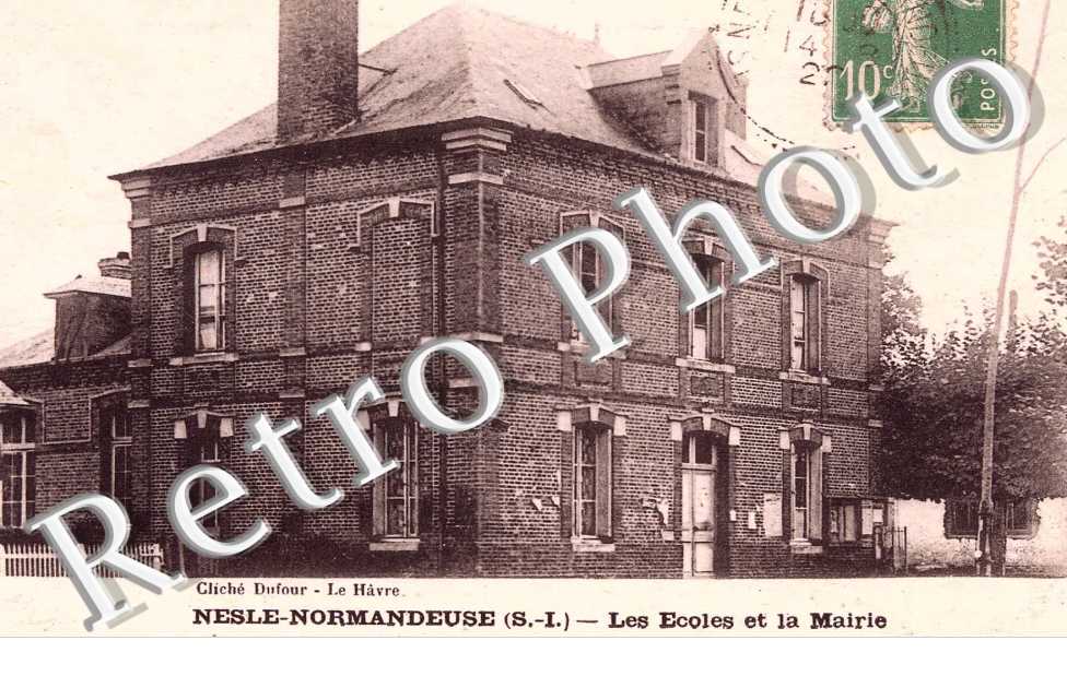 ecoles et mairie