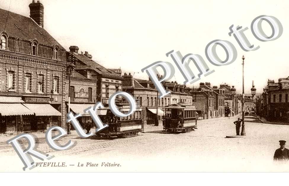 La place Voltaire - tramway