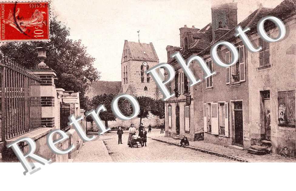 La grande rue et l'eglise