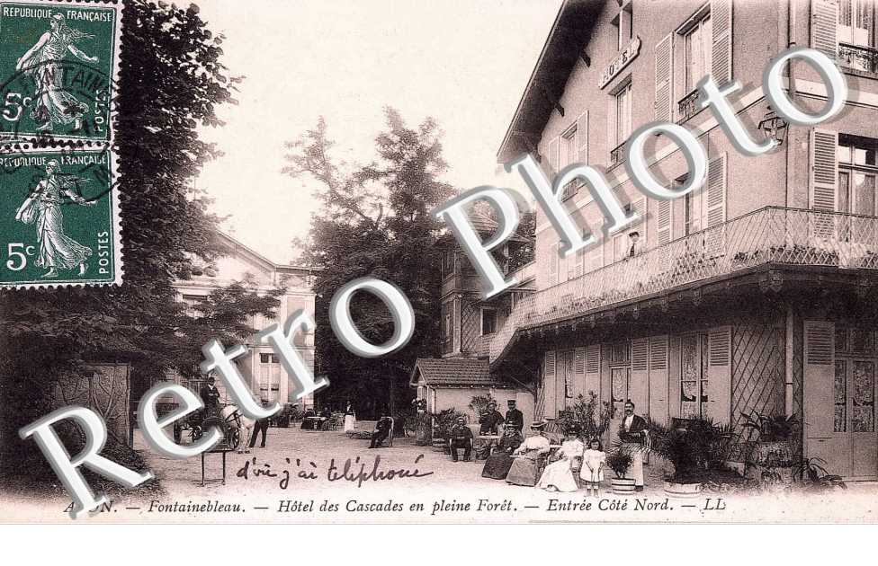 Hotel des cascades en pleines forets - entree cote nord