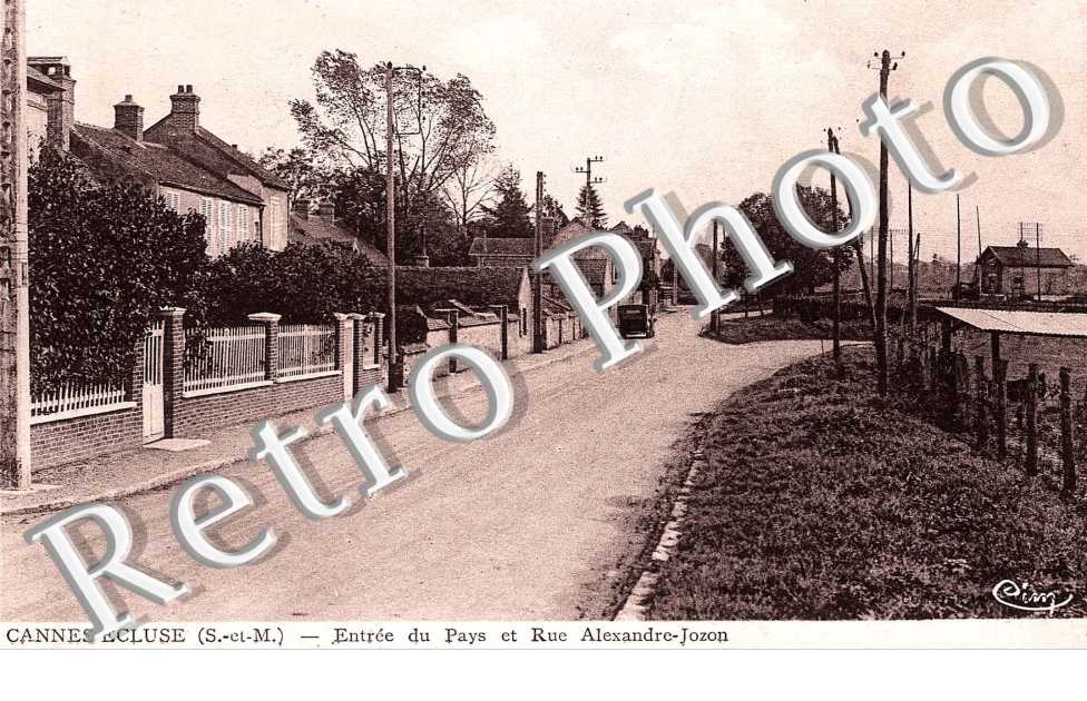 Entree du Pays et Rue Alexandre Jozon