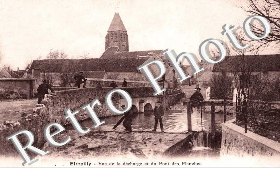 vue de la decharge et du pont des planches