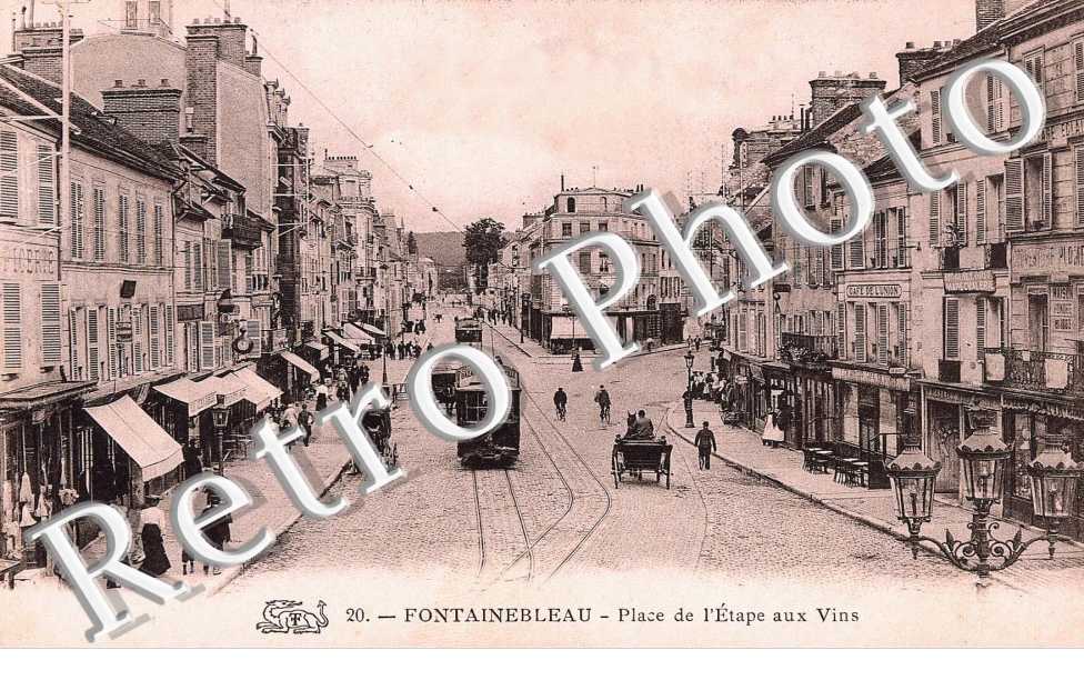place de l'etape aux vins