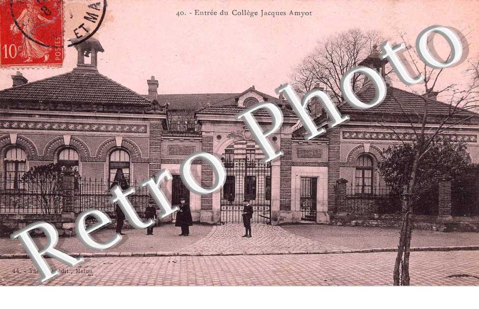 college Jacques Amyot