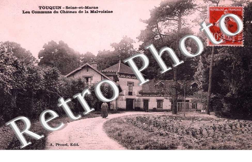 Les communs du chateau de la Malvoisine