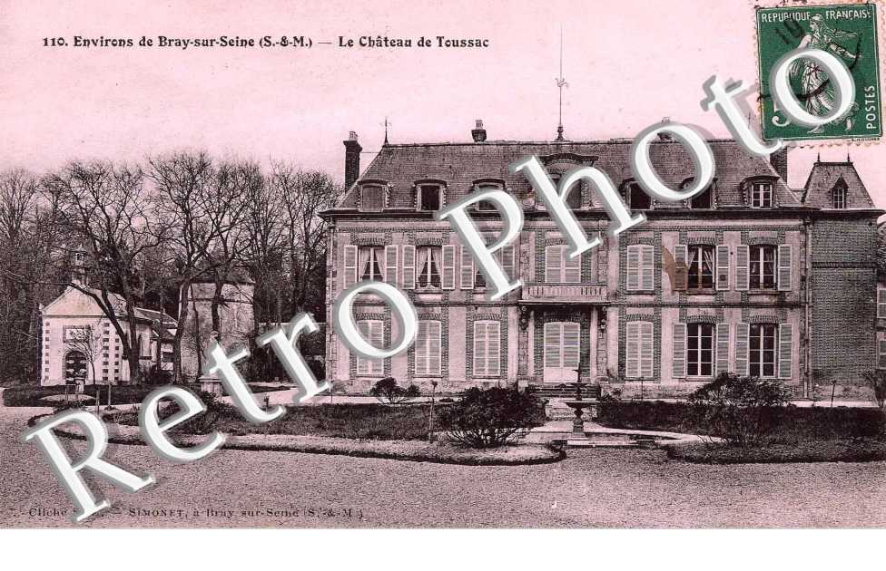 LE CHATEAU DE TOUSSAC