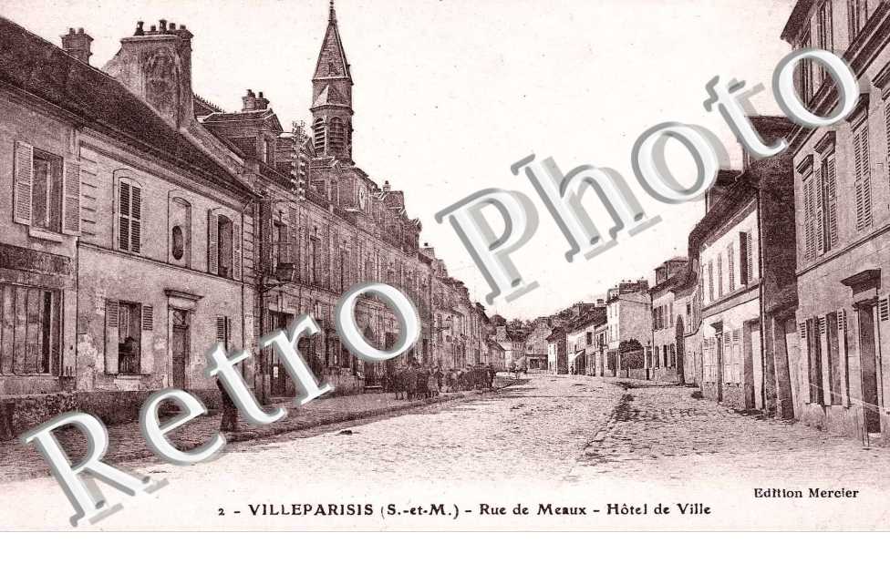 Rue de Meaux - hotel de ville