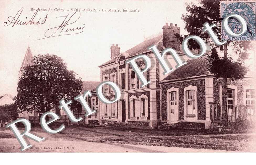 La mairie - les ecoles