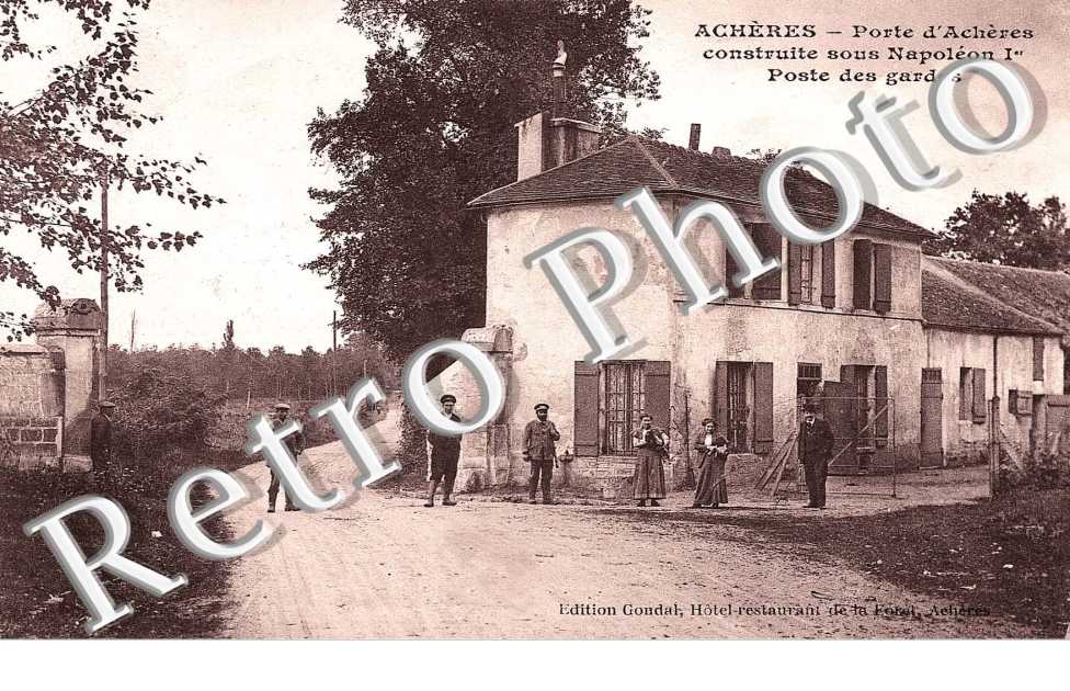porte d'Acheres construite sous Napoleon Ier, poste des gardes