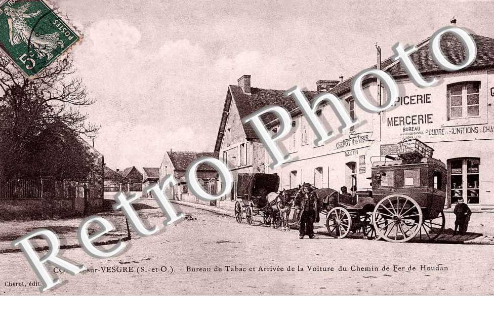 Bureau de Tabac et Arrivee de la Voiture du Chemin de Fer de Houdan