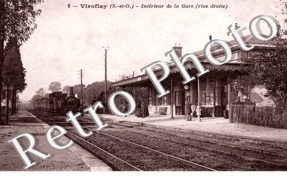 Intérieur de la gare (rive droite)