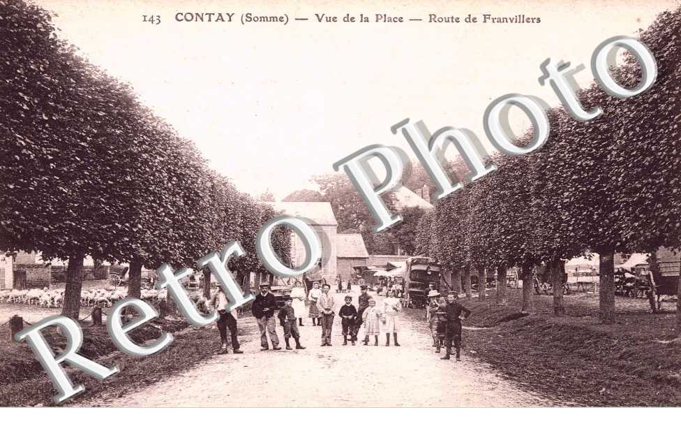 vue de la place route de Franvillers