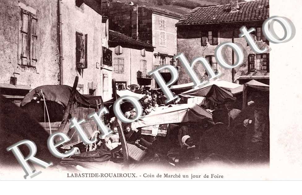 coin de marche un jour de foire