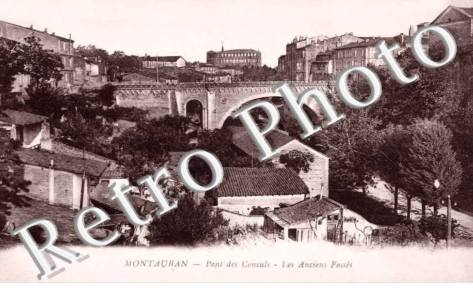 Pont des consuls, anciens fosses