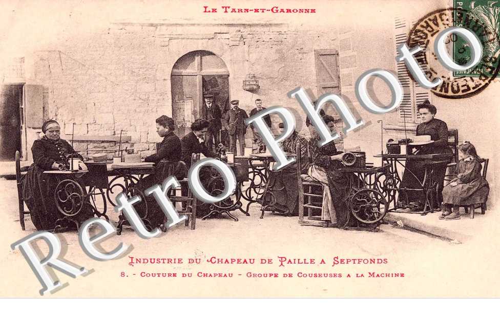 Industrie du Chapeau de Paille, Groupe de Couseuses a la Machine