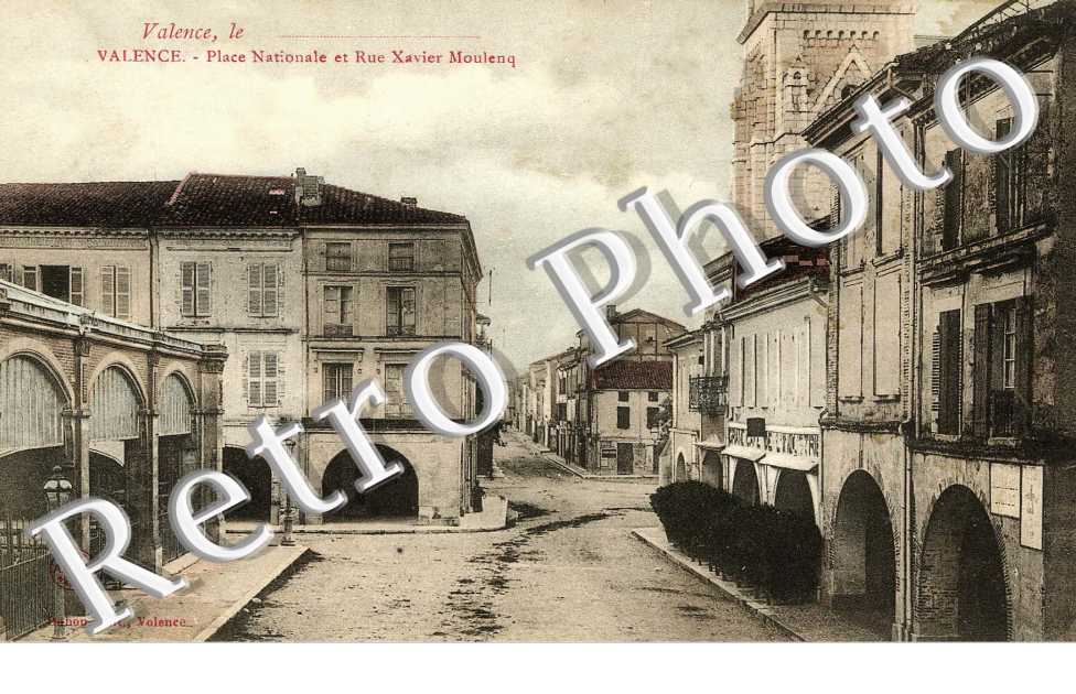 place nationale et rue Xavier Moulenq