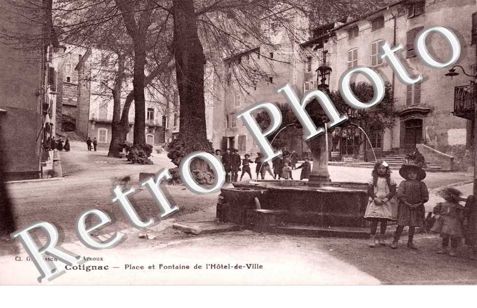 place et fontaine de l'hotel de ville