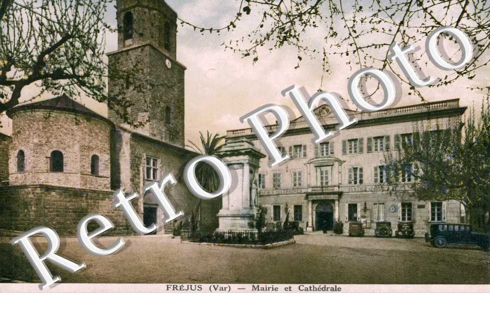 MAIRIE ET CATHEDRALE
