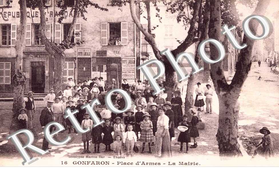 place d'armes La mairie