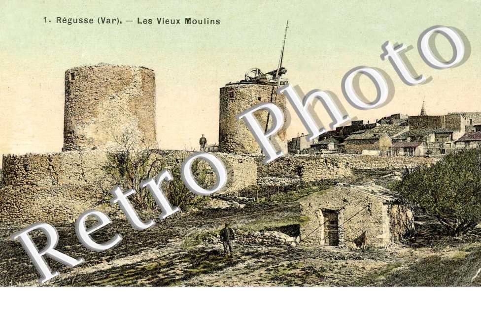 Les Vieux Moulins