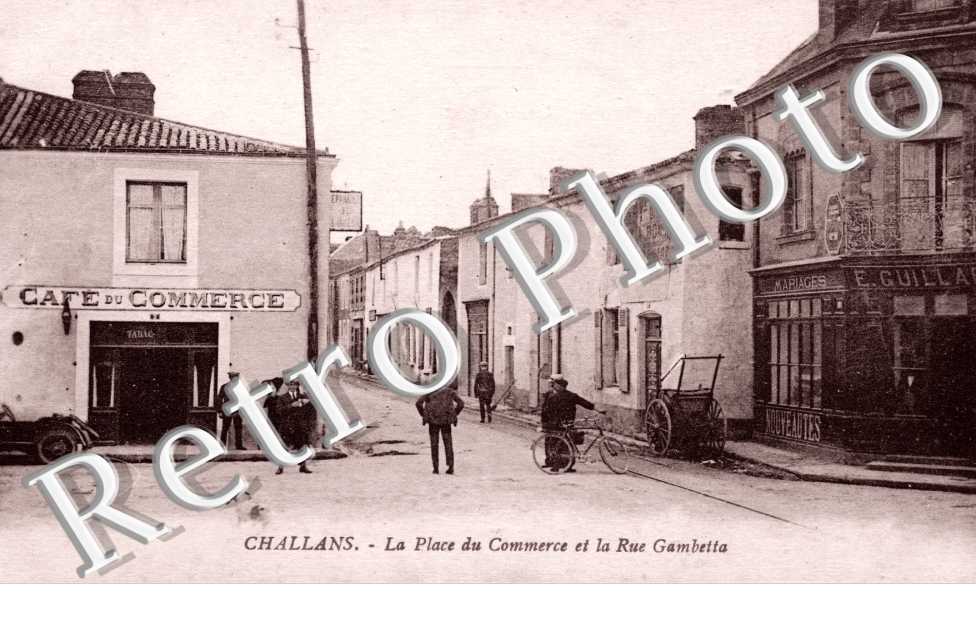 Place du commerce et rue gambetta