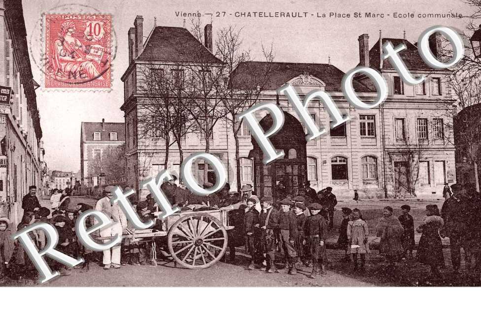 La Place Saint Marc - Ecole Communale
