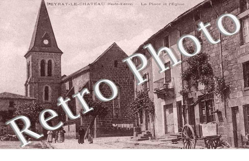 la place et l' eglise