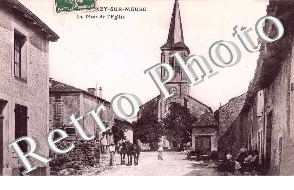 PLACE DE L'EGLISE