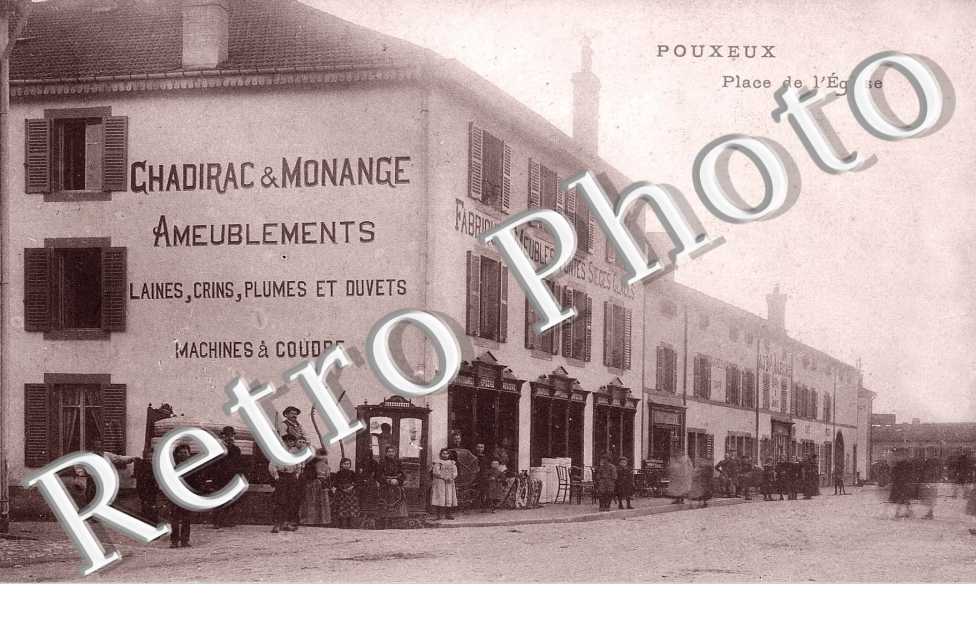 Place de l'eglise Chadirac & Monange Ameublements