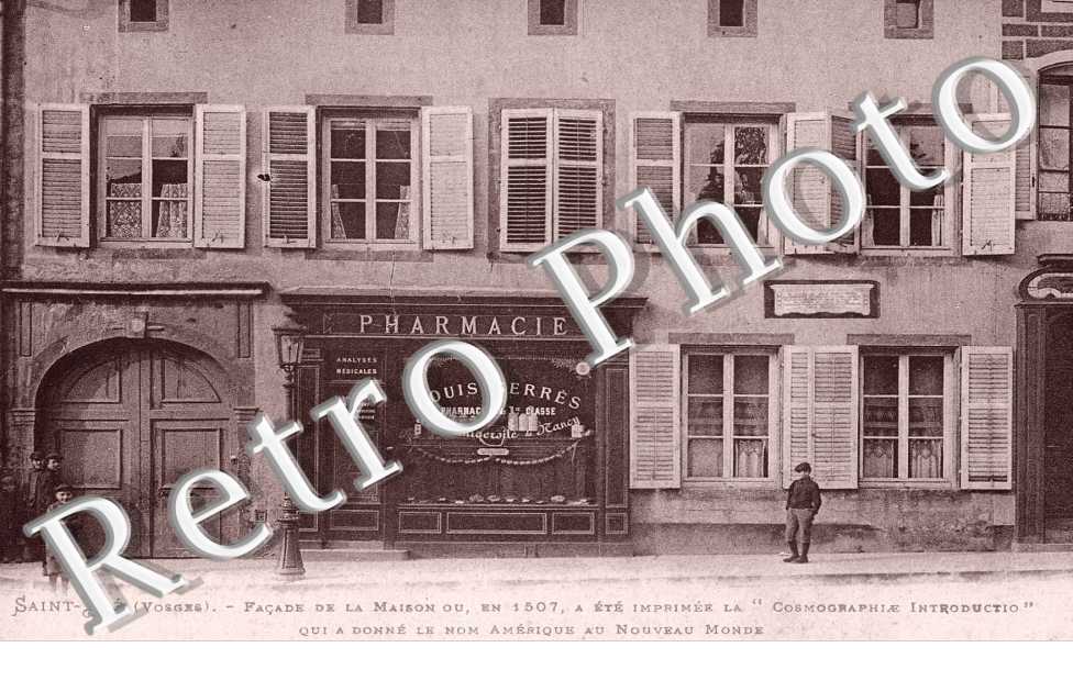 Facade de la maison ou en 1507 a ete imprimee la cosmographie introductio qui a done le nom Amerique