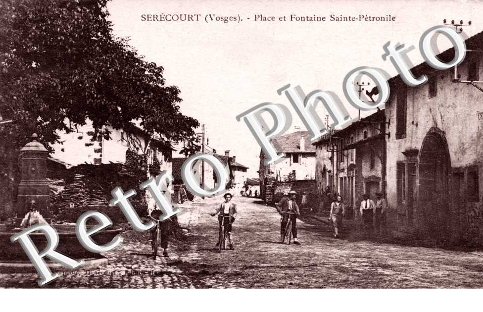Place et Fontaine Sainte Petronile