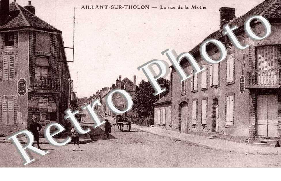 LA RUE DE LA MOTHE
