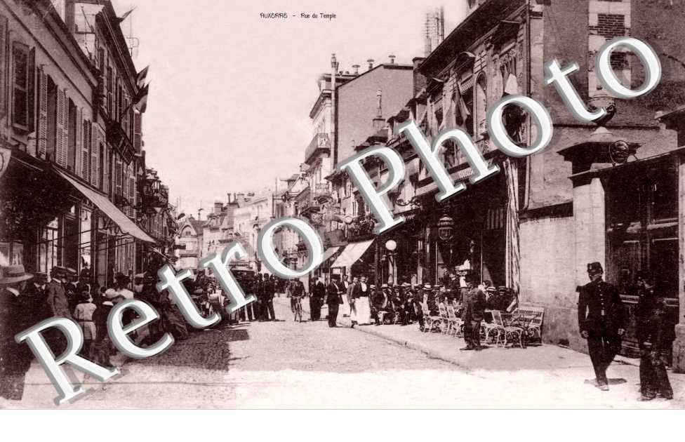 Rue du Temple - Le Café Chaucuard