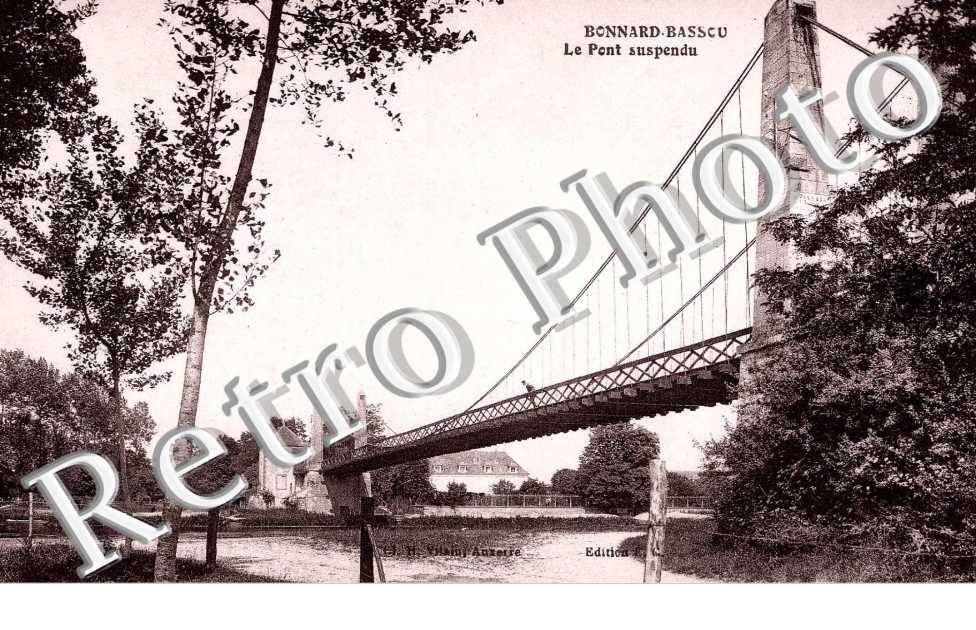 Le Pont suspendu