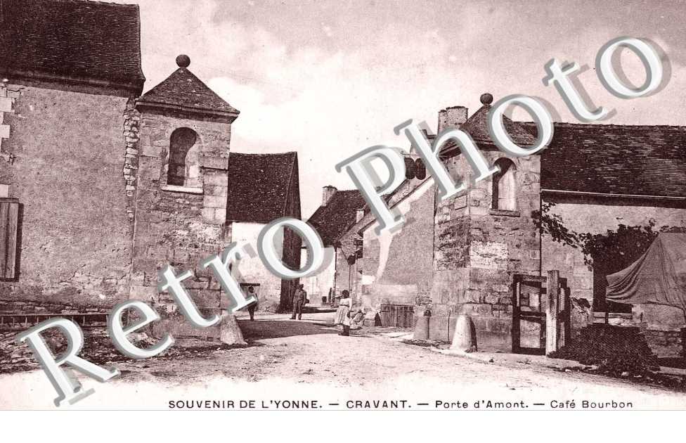 porte d'Amont, cafe Bourbon