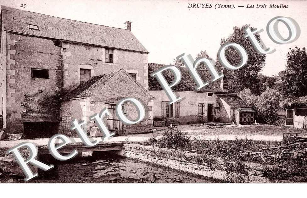 les trois moulins