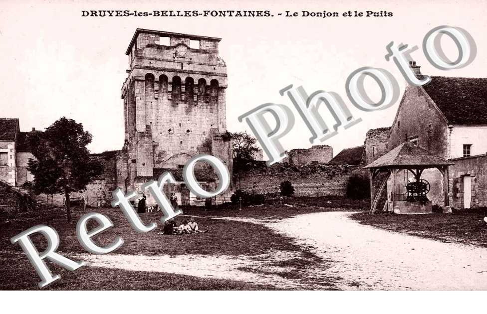 le donjon et le puits