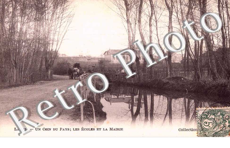 Les Ecoles et la Mairie