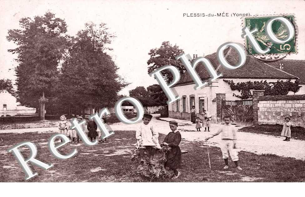 PLESSIS-DU-MEE  