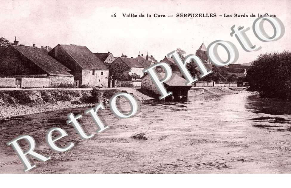 vallee de la Cure, les bords de la cure
